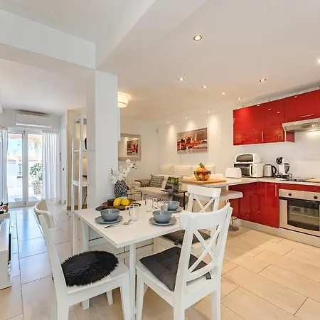 Summer Dream - Island Village アパート