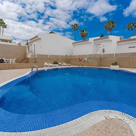 Summer Dream - Island Village アパート